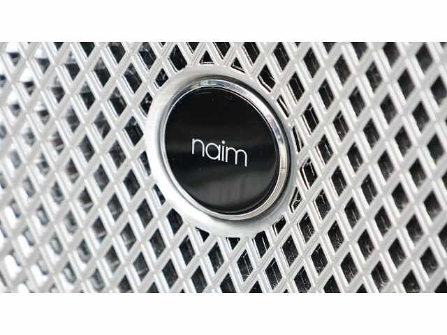 17:Bentley Bentayga First Edition V8, SUV, Moonbeam, Bentley Manchester