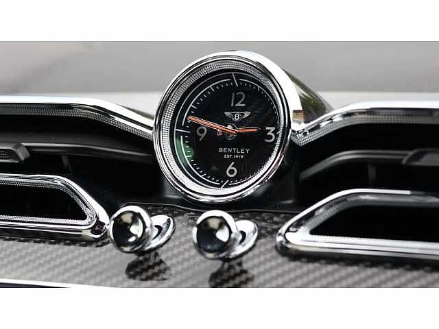 18:Bentley Bentayga First Edition V8, SUV, Moonbeam, Bentley Manchester